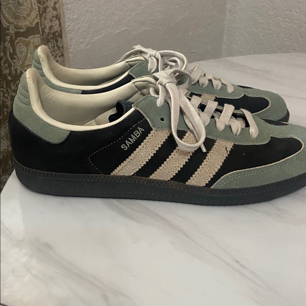 Adidas Samba Green and Black Sneakers Size Women 9, EU 41 1/3 - Picture 3 of 9